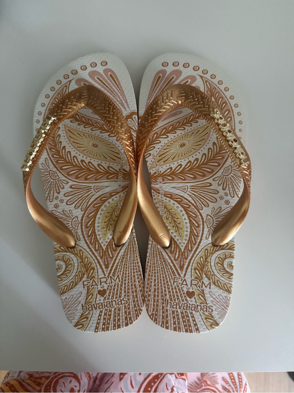 Havaianas Women’s White & Gold Decorative Flip Flops